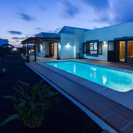 Villa El Faro Playa Blanca (Lanzarote) Exterior foto