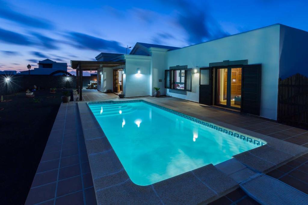 Villa El Faro Playa Blanca (Lanzarote) Exterior foto