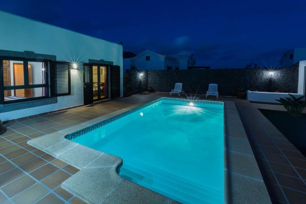 Villa El Faro Playa Blanca (Lanzarote) Exterior foto
